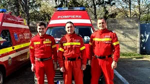 Minunea din seara de Înviere! Trei pompieri au asistat naşterea unui copil | FOTO