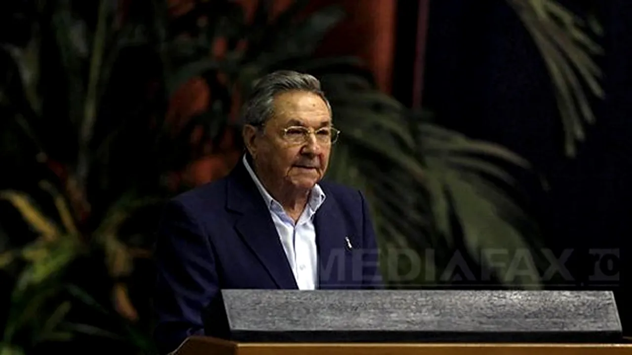 Raul Castro cere sprijinul Partidului Comunist pentru o revoluţie împotriva corupţiei