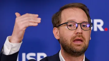 POLITIC Dominic Fritz despre coordonarea comună a PNL și USR în fața crizei provocate de PSD: „Nu vom spune lucruri, la Cotroceni, care să ne surprindă reciproc”