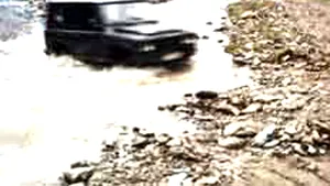 Un sucevean s-a înecat după ce a căzut cu maşina într-un pârâu