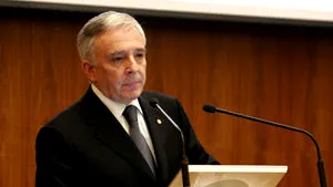 Romania Ctrl Bk Gov Sees Annual Inflation Well Below 5% In Sept