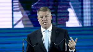 Iohannis: Este un lucru extraordinar că avem în România mii şi mii de voluntari