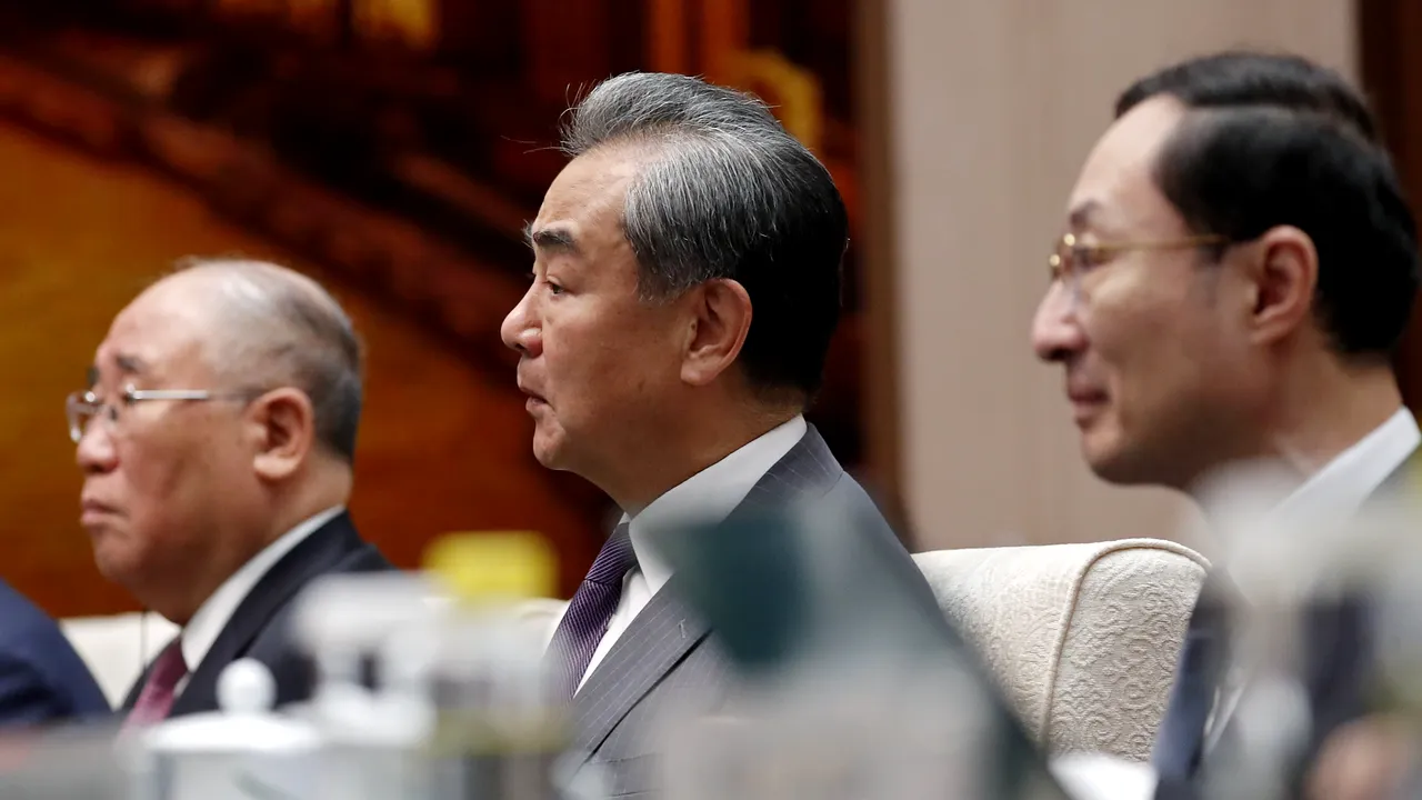 China condamnă vehement vizita unui lider taiwanez în SUA şi va intensifica activităţile militare 