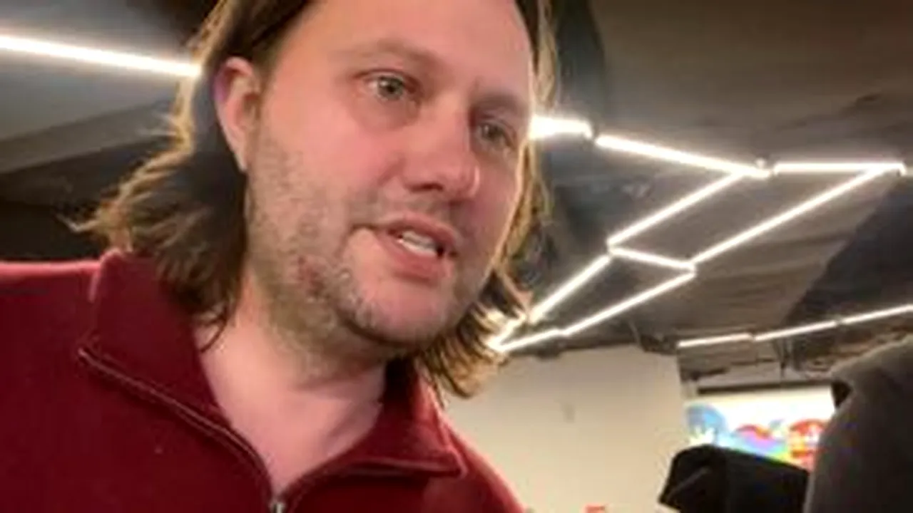 Val de plecări de la Twitter: angajaţi care au respins ultimatumul lui Elon Musk numără secundele înainte de a fi concediaţi


