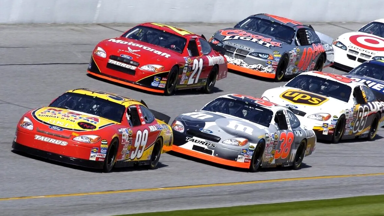Un celebru pilot NASCAR a murit într-un accident aviatic produs în SUA