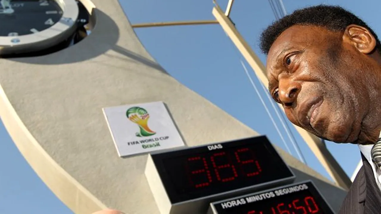 Pele a inaugurat pe plaja Copacabana un ceas ce marchează un an până la începerea CM