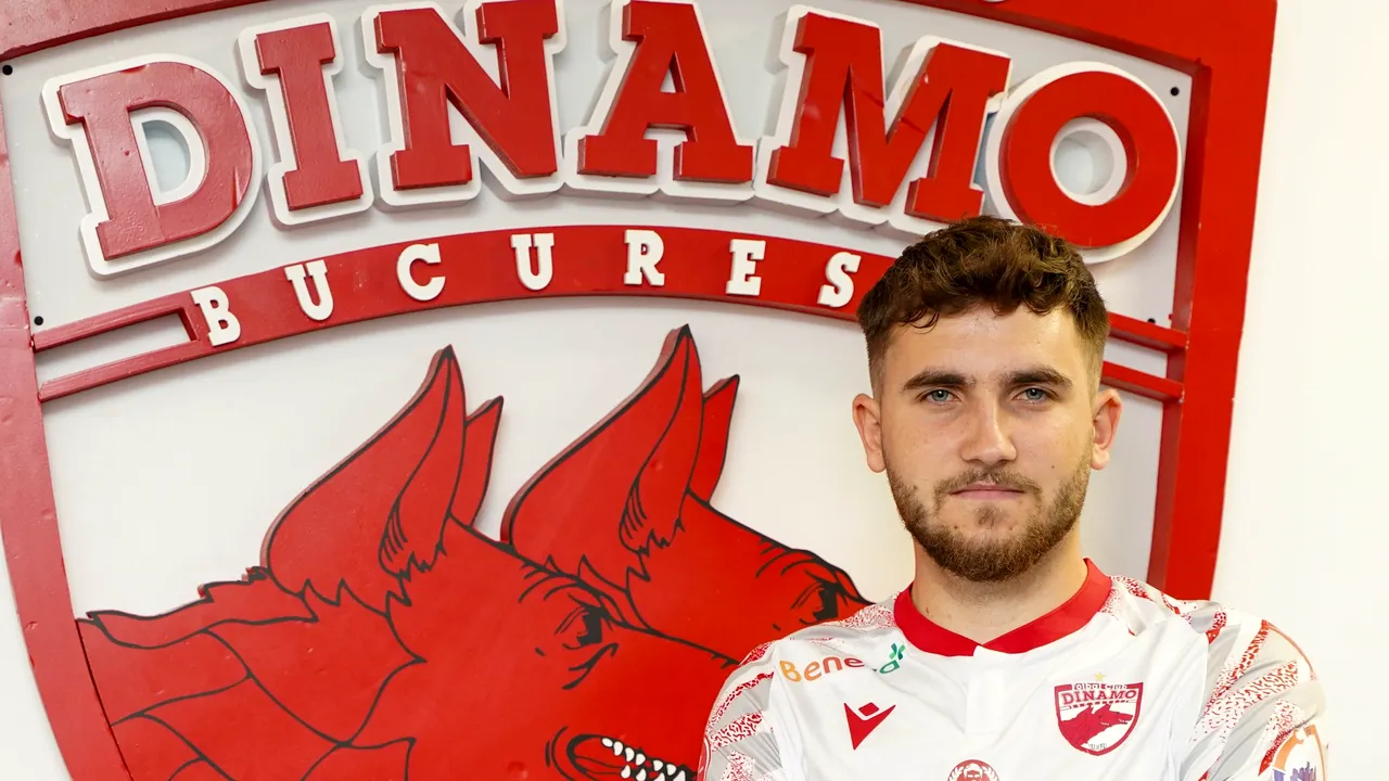 Dinamo anunţă transferul definitiv al portarului Alexandru Roşca