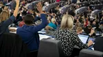 Plenul Parlamentului European susține interzicerea importurilor de gaze și petrol din Rusia și este pregătit să negocieze cu Consiliul. Care sunt pașii următori