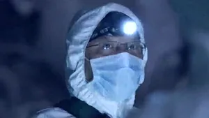 Documentar cu un virusolog chinez care vânează lilieci lângă Wuhan a devenit viral: 