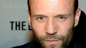 Jason Statham: Oricine poate să joace în filme cu super-eroi, chiar şi bunica mea