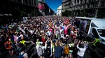 Zeci de mii de persoane au sfidat interdicția impusă marșului Pride în Ungaria