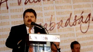 Liderul PCM propune ca toate regiunile istorice ale ţării să aibă autonomie teritorială