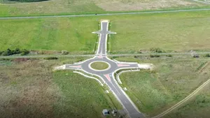 Ungaria a construit un sens giratoriu spre nicăieri cu bani europeni: 1,25 de milioane de euro