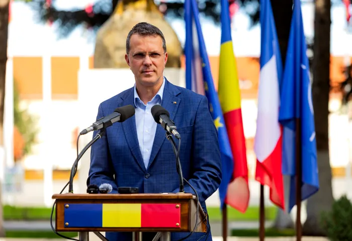 POLITIC Mai mulți lideri USR cer retragerea sprijinului politic pentru Ionuț Moșteanu după scandalul diplomei de licență – surse