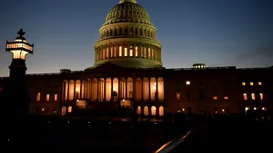 Congresul american a ajuns la un acord privind un pachet de ajutor în valoare de 900 mld. dolari
