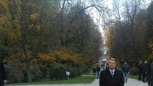 Reacţia oficială a Primăriei Târgu-Jiu după ce preşedintele Iohannis a stat la 