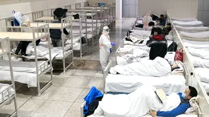 China impune măsuri stricte de carantină după ce numărul cazurilor a început să crească. Beijingul este noul focar