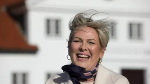 Halla Tomasdottir, o femeie de afaceri, a câştigat alegerile prezidenţiale din Islanda