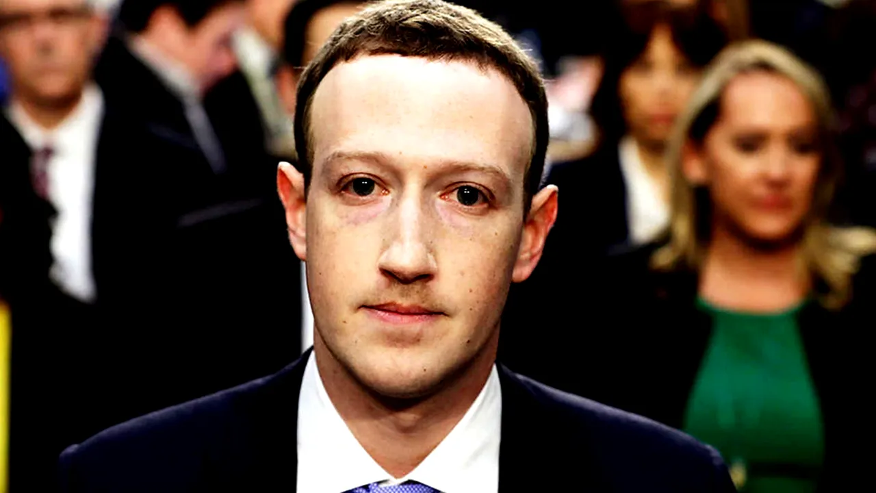 Măsura luată de Facebook ca răspuns la scandalul Cambridge Analytica. Zeci de MII de aplicaţii sunt vizate