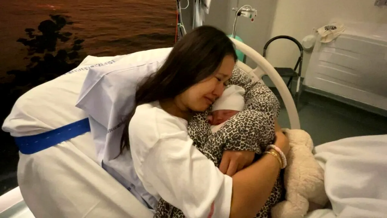 Șocant în Danemarca: Nou-născut, luat la o oră după naștere, de la mamă, pe motiv că aceasta are traume