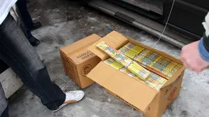 Peste zece tone de articole pirotehnice, confiscate de poliţişti în ultima lună