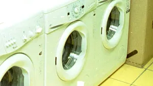 Aţi plăti 1.450 de euro pe o maşină de spălat?