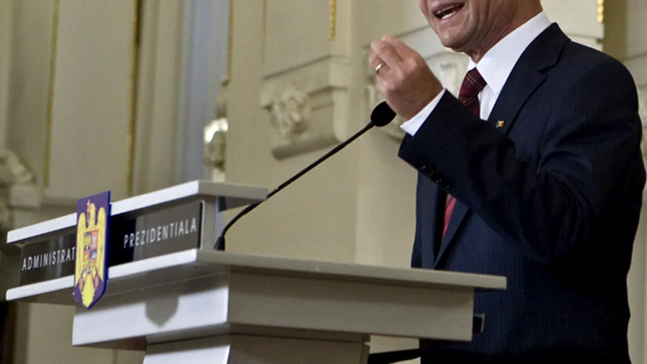 Băsescu: Scrisoarea către FMI nu va fi adoptată fără avizul CES; Fondul nu este Armata Salvării