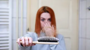 Un studiu arată o legătură surprinzătoare între căderea părului și medicamente de slăbit și diabet