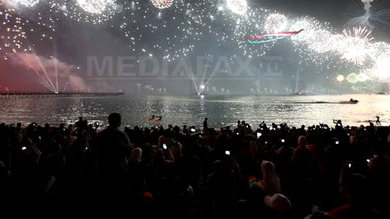 SPECTACOL IMPRESIONANT: Cel mai mare foc de artificii din lume  - VIDEO