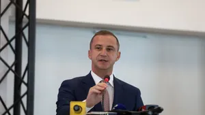 Discordie pe scena politică bănățeană, după plecarea lui Fritz. Simonis aduce în discuție eventuale alegeri parțiale