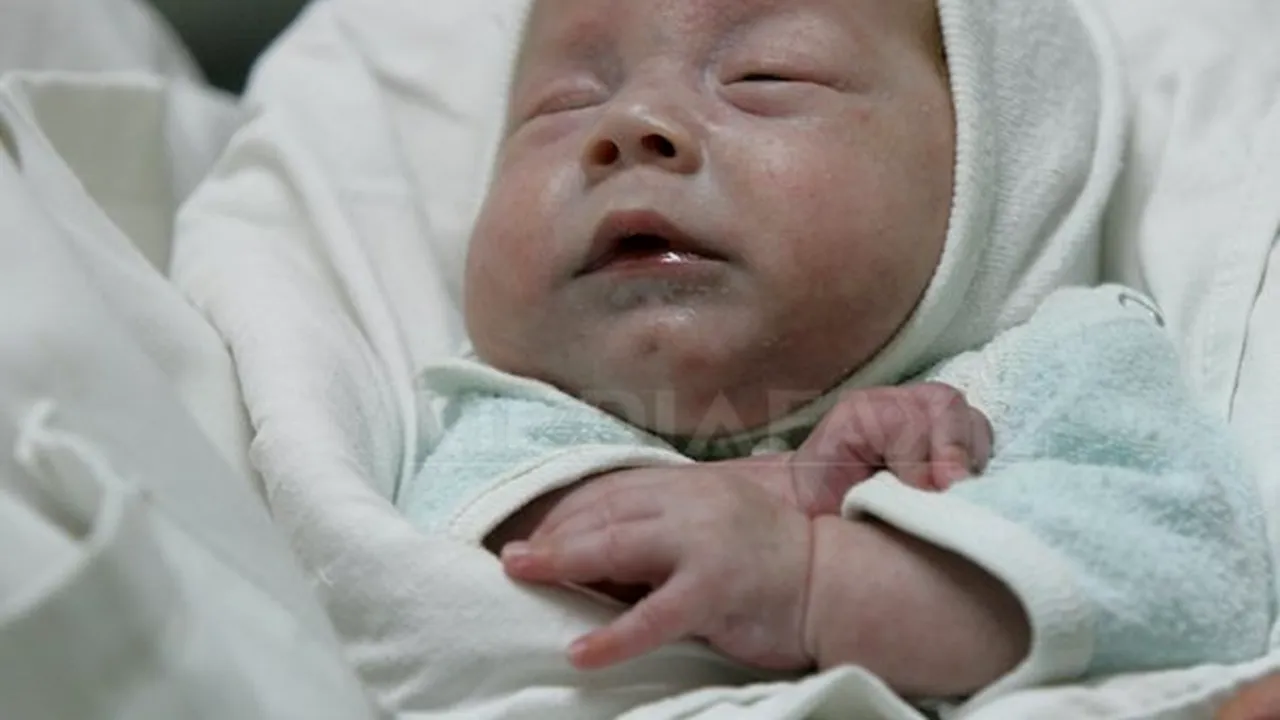 Romanians To Receive Child-Rearing Benefits For Less Time – Labor Min