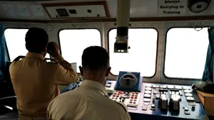 20.000 de marinari și 15.000 de pasageri blocați în Golful Persic din cauza războiului