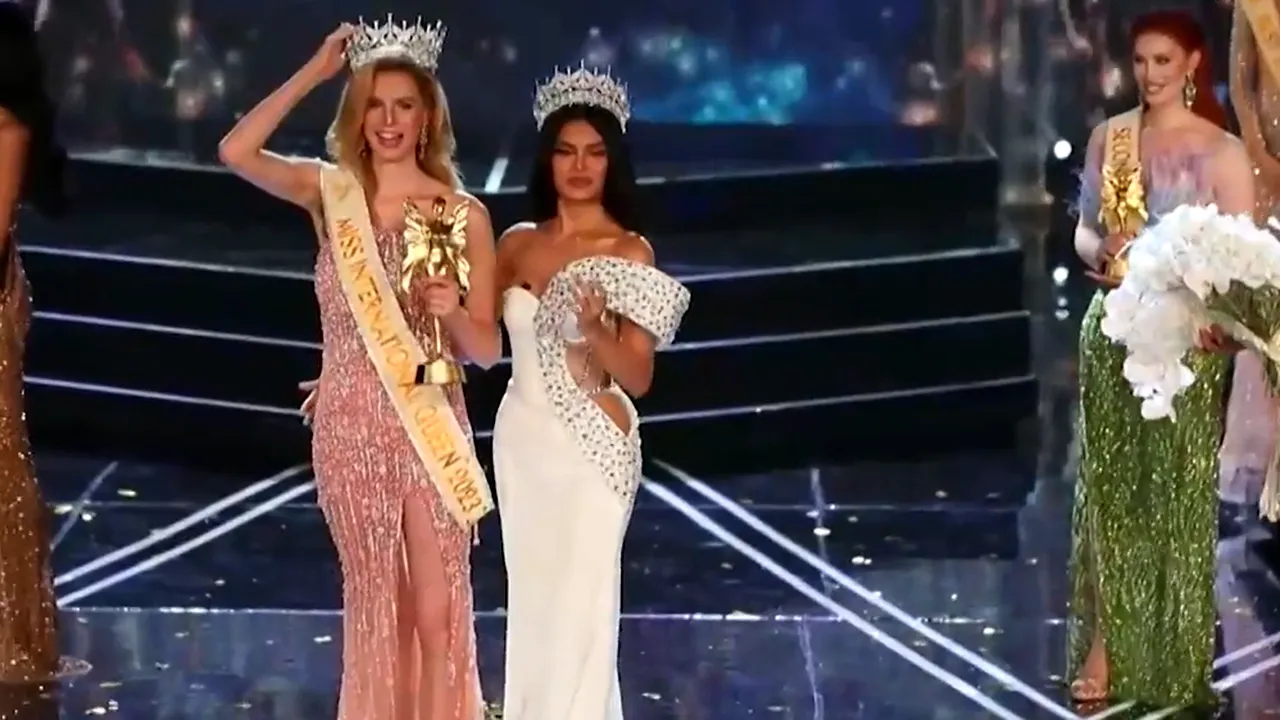 O olandeză a fost încoronată cea mai frumoasă femeie transgender

