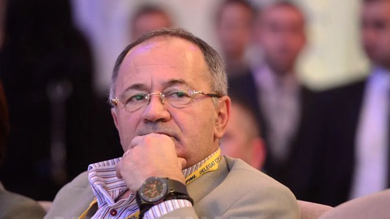Ponta: Stănescu este un diversionist de meserie. Îl va tranzacţiona şi pe Antonescu