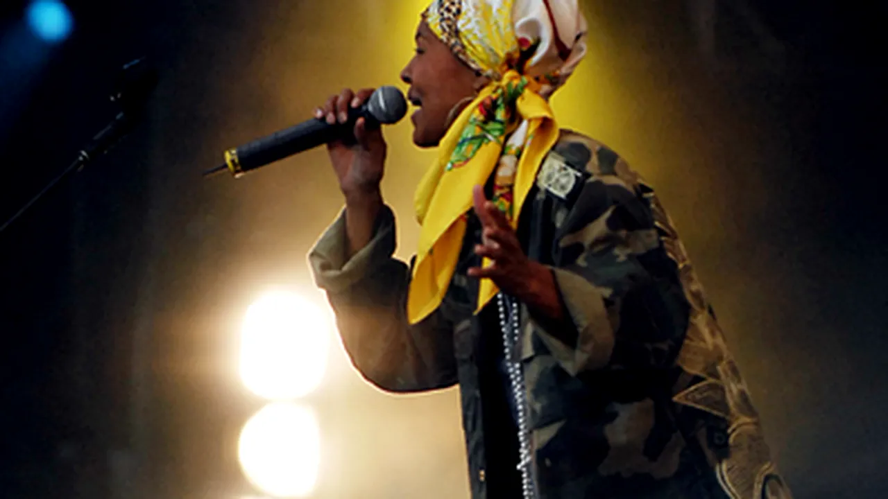 Ayo i-a adus un tribut lui Michael Jackson, la B'estfest - GALERIE FOTO, VIDEO