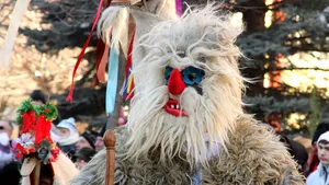 Bucovina, în preferinţele turiştilor: gradul de ocupare, de sărbătorile de iarnă, 98%. Crăciun cu mere coapte la sobă, sănii trase de cai, foc de tabără sau plimbări cu Mocăniţa / Preţurile sejururilor