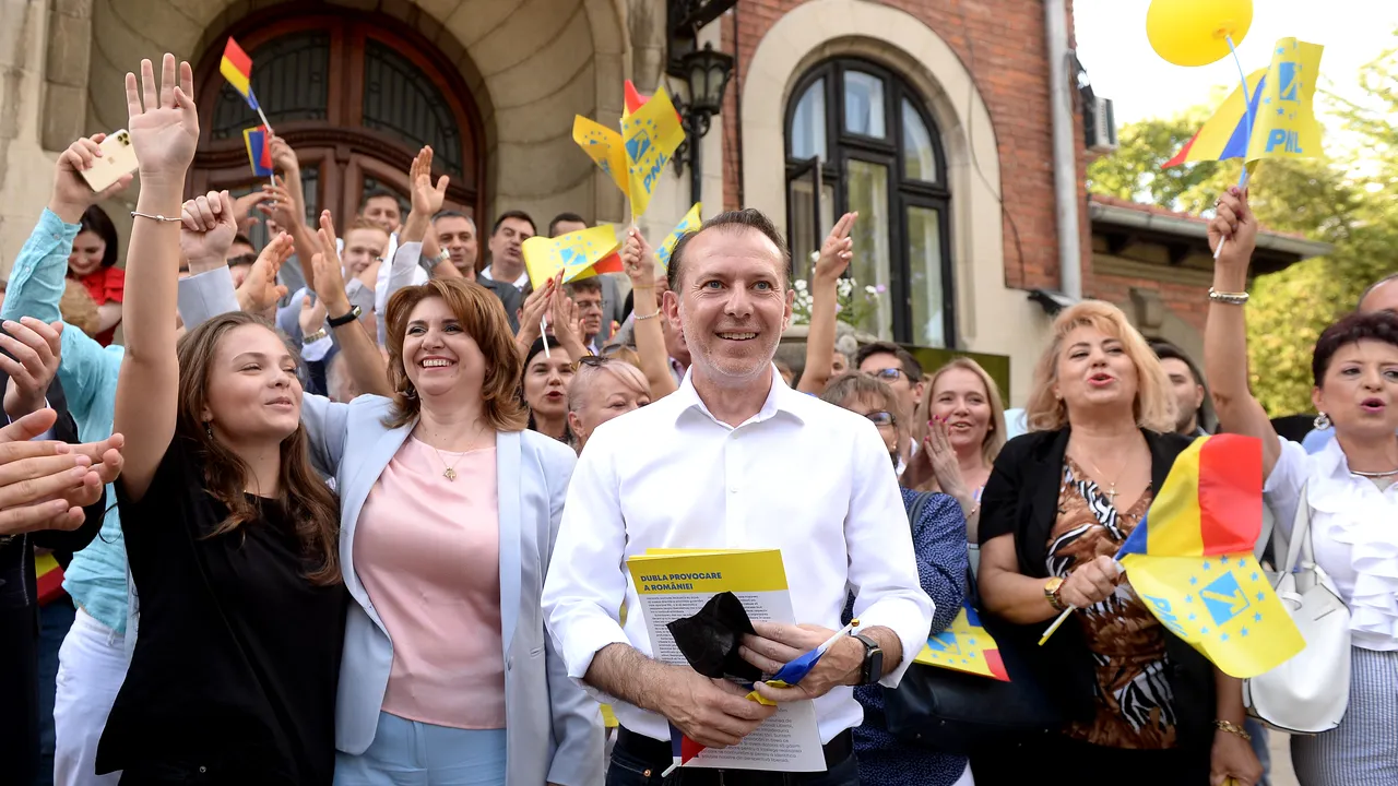 „România Liberală”. Florin Cîţu şi-a depus, oficial, candidatura la şefia PNL: „Am intrat în această cursă ca să unesc partidul”