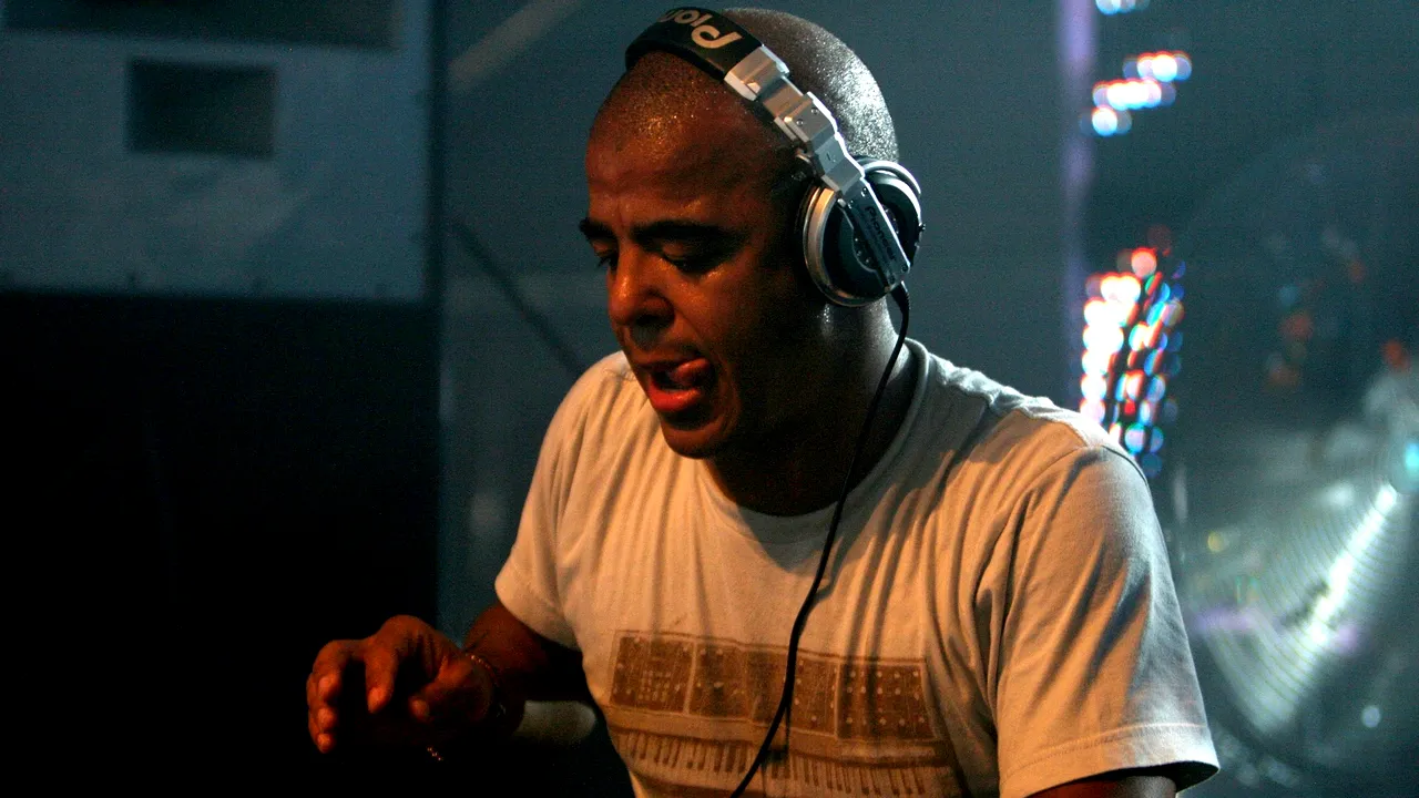 DJ Erick Morillo a fost găsit fără viaţă în casa sa din Miami. Vedeta cunoscută pentru piesa „I like to move it” avea 49 de ani