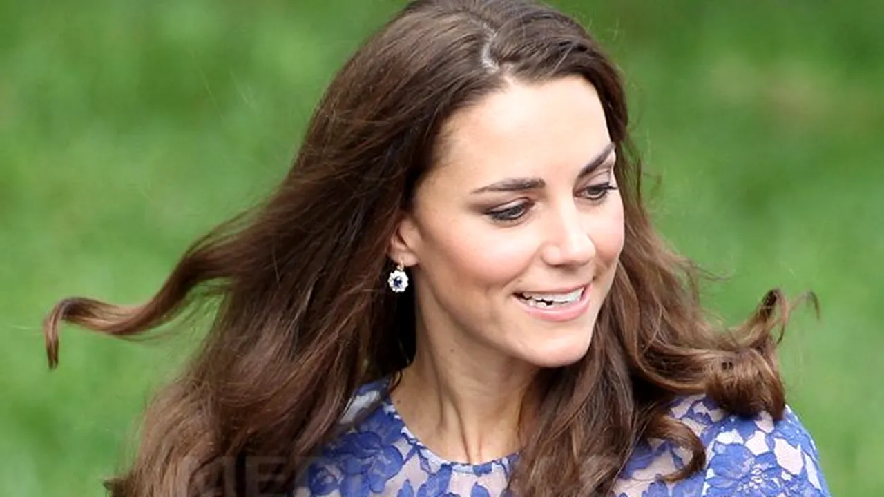 Prinţul William i-a oferit lui Kate un alt obiect care i-a aparţinut mamei sale - FOTO