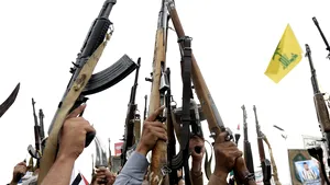 Rachetă balistică lansată de rebelii houthi spre Israel, doborâtă de sistemele antiaerine