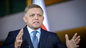 Premierul Slovaciei îi ia apărarea lui Putin privind războiul din Ucraina: Zelenski „are nevoie de acest război”