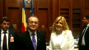 Elena Udrea a postat pe contul de Facebook fotografii de la Convenţia PDL - VEZI FOTO