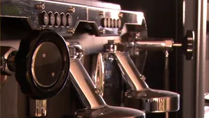 GALERIE FOTO De la un prăjitor artizanal de cafea la o cifră de afaceri de 2,8 milioane de lei