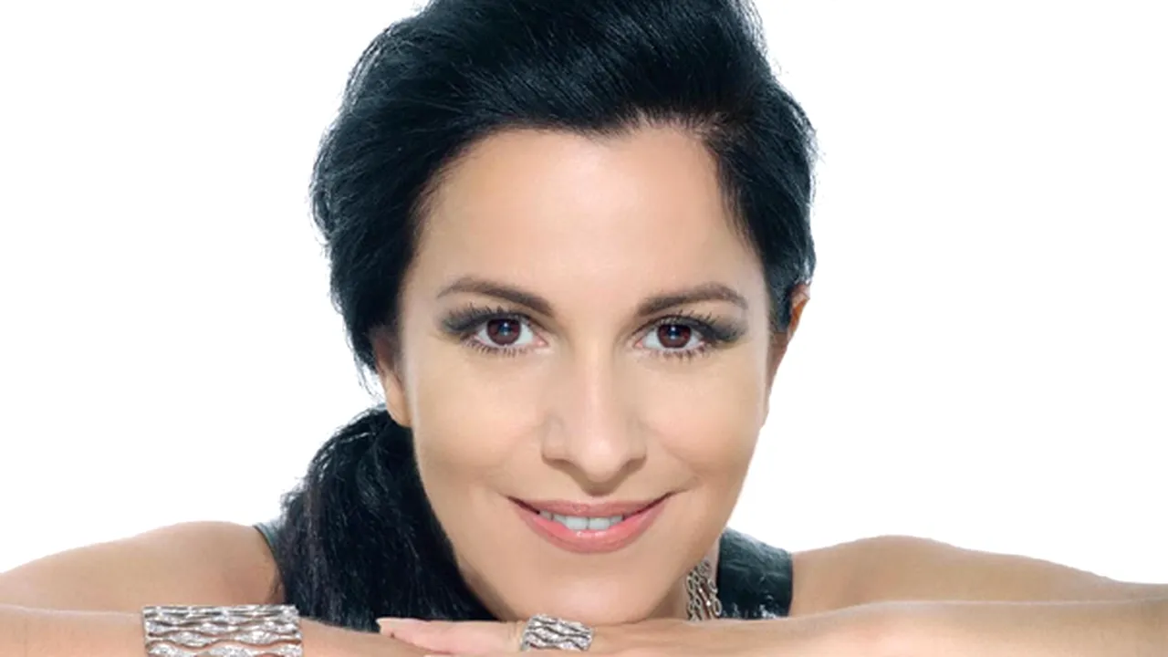 Angela Gheorghiu împlineşte 20 de ani de carieră 