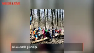  Ziua Dorului, educatoarele le transmit copiilor toată dragostea lor