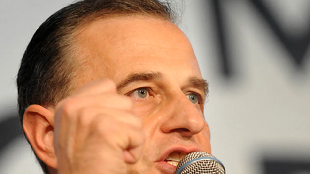 Geoană, despre aducerea lui Voicu la DNA:Un gest de abuz şi intimidare din partea lui Băsescu