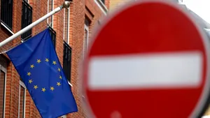 Comisia Europeană propune noi reglementări în sfera digitală, inclusiv sancţiuni contra companiilor online
