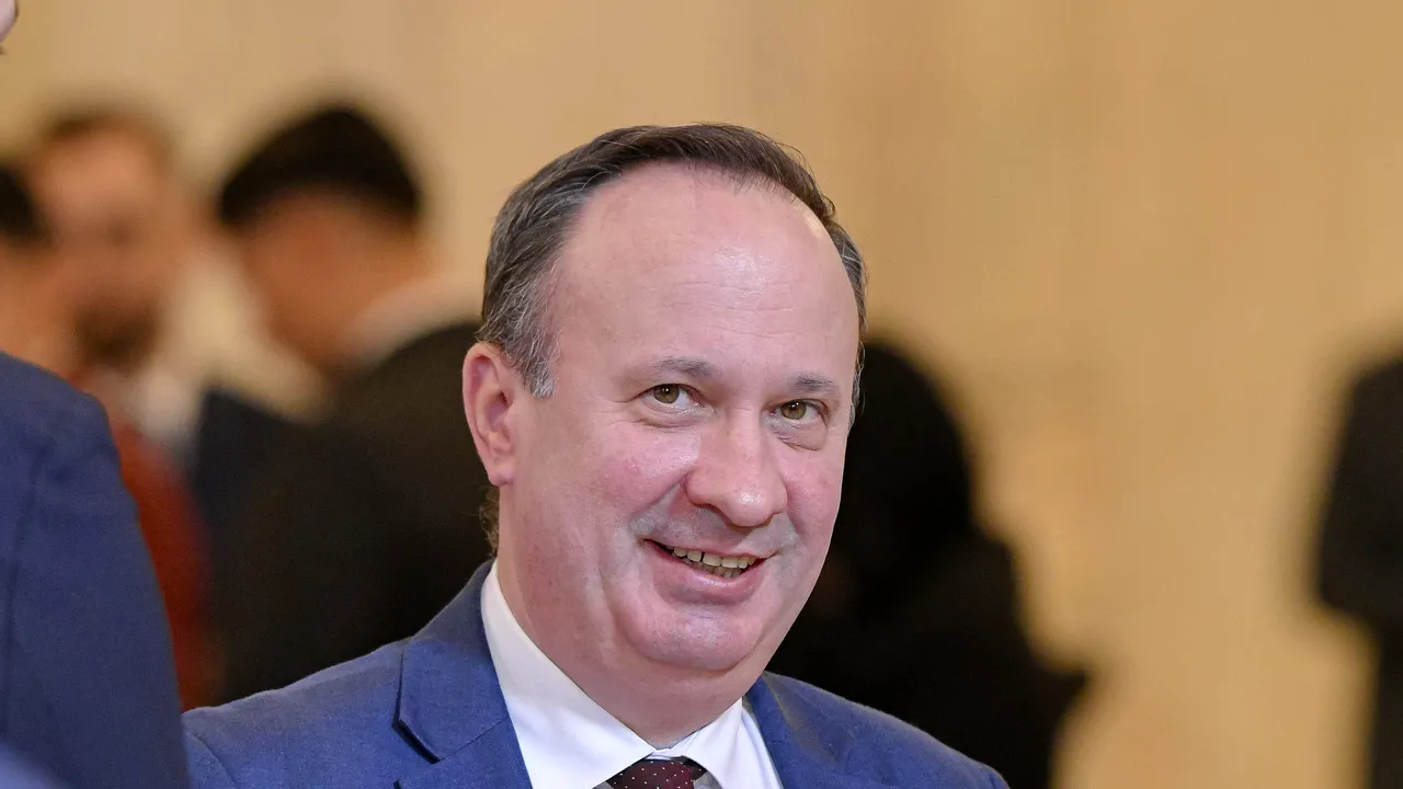 Câciu: Salariul mediu net a depăşit 1000 euro/lună