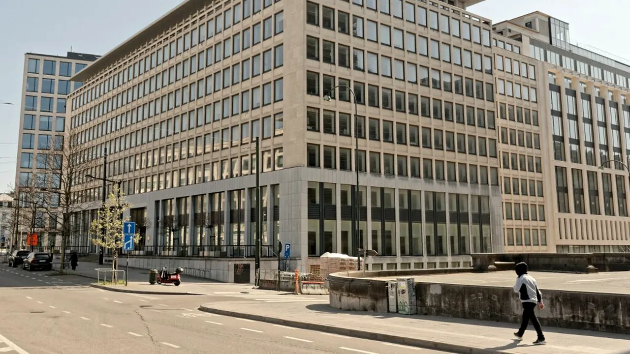 Instanța de la Bruxelles a amânat cu cinci luni dezbaterea privind poprirea de la ROMATSA, după acțiunea Pfizer. „Continuitatea serviciilor furnizate de ROMATSA nu este, în acest moment, garantată”