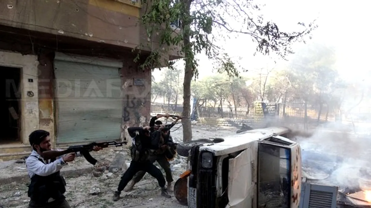 Marea Britanie şi SUA au analizat un plan de antrenare a rebelilor sirieni, considerat riscant
